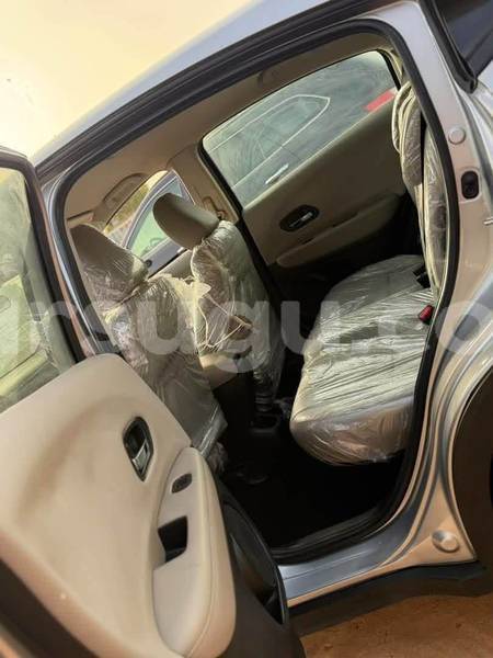 Big with watermark honda hr v burkina faso ouagadougou 12176