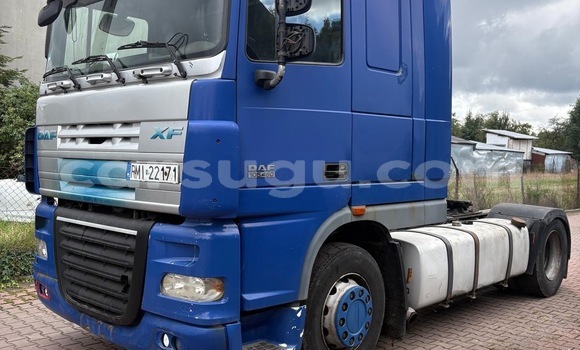 Acheter Import Utilitaire DAF CF Rouge à Ouagadougou, Burkina-Faso Acheter Import Utilitaire DAF CF Rouge à Ouagadougou, Burkina-Faso