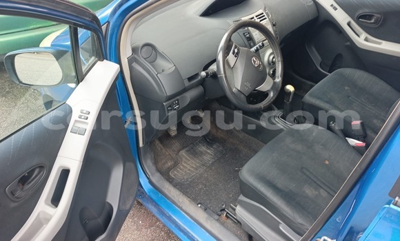 Acheter Occasion Voiture Toyota Yaris Bleu à Ouagadougou, Burkina-Faso Acheter Occasion Voiture Toyota Yaris Bleu à Ouagadougou, Burkina-Faso