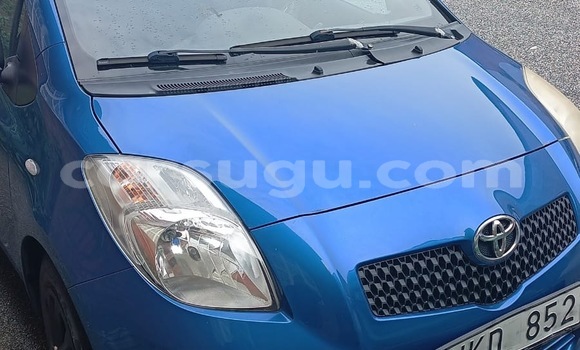 Acheter Occasion Voiture Toyota Yaris Bleu à Ouagadougou, Burkina-Faso Acheter Occasion Voiture Toyota Yaris Bleu à Ouagadougou, Burkina-Faso
