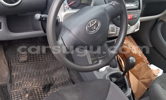 Acheter Occasion Voiture Toyota Yaris Bleu à Ouagadougou, Burkina-Faso Acheter Occasion Voiture Toyota Yaris Bleu à Ouagadougou, Burkina-Faso