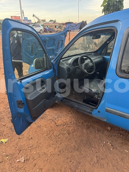 Big with watermark renault kangoo burkina faso ouagadougou 12191