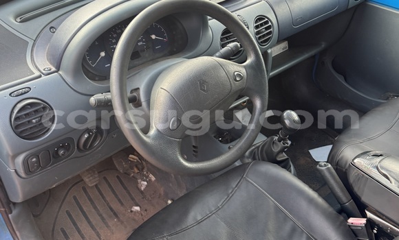 Acheter Occasion Voiture Renault Kangoo Bleu à Ouagadougou, Burkina-Faso Acheter Occasion Voiture Renault Kangoo Bleu à Ouagadougou, Burkina-Faso