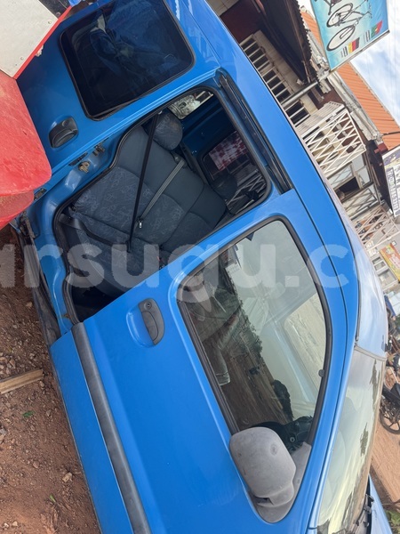 Big with watermark renault kangoo burkina faso ouagadougou 12191
