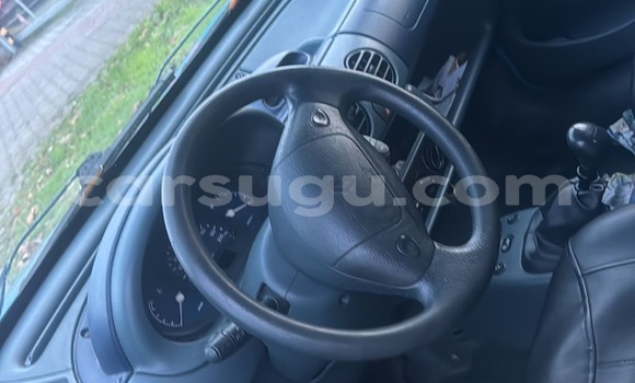 Acheter Occasion Voiture Renault Kangoo Bleu à Ouagadougou, Burkina-Faso Acheter Occasion Voiture Renault Kangoo Bleu à Ouagadougou, Burkina-Faso
