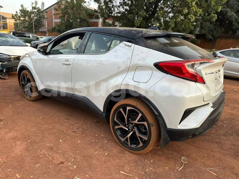 Big with watermark toyota c hr burkina faso ouagadougou 12201