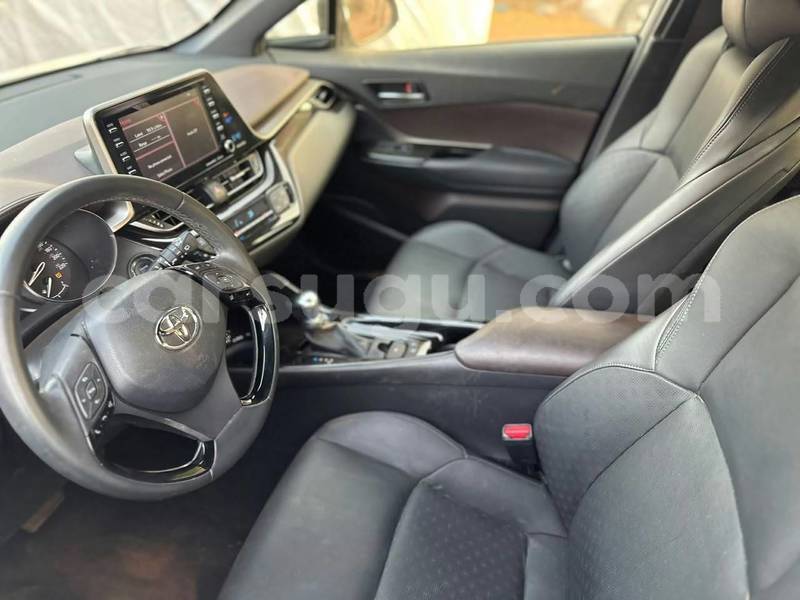 Big with watermark toyota c hr burkina faso ouagadougou 12201