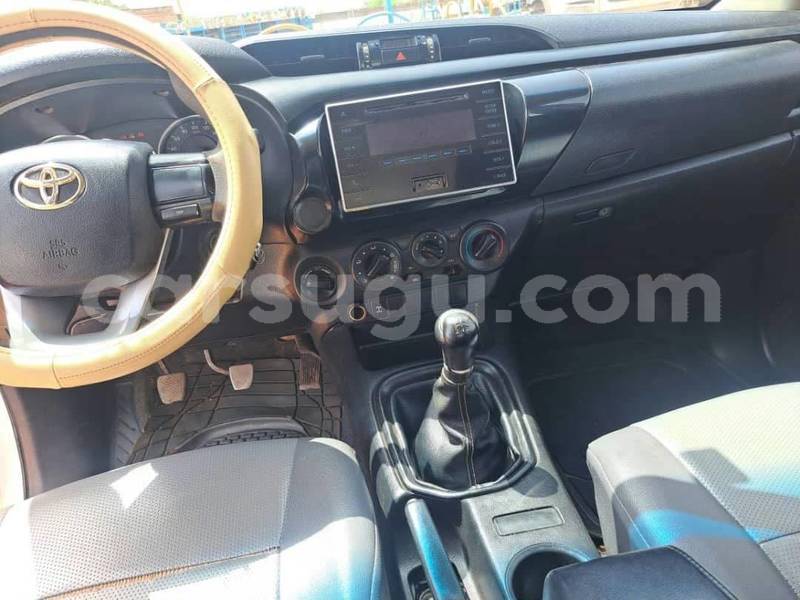 Big with watermark toyota hilux burkina faso ouagadougou 12203