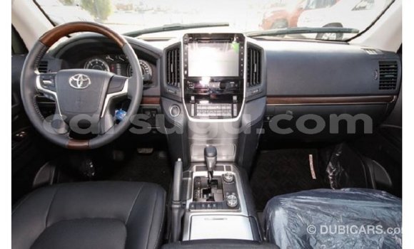 Buy Import Toyota Land Cruiser Other Car in Import - Dubai in Burkina Faso Buy Import Toyota Land Cruiser Other Car in Import - Dubai in Burkina Faso