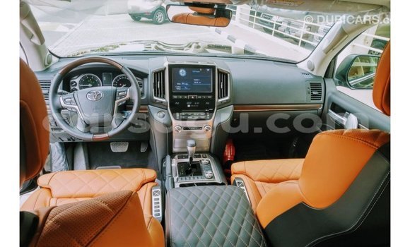 Buy Import Toyota Land Cruiser Other Car in Import - Dubai in Burkina Faso Buy Import Toyota Land Cruiser Other Car in Import - Dubai in Burkina Faso