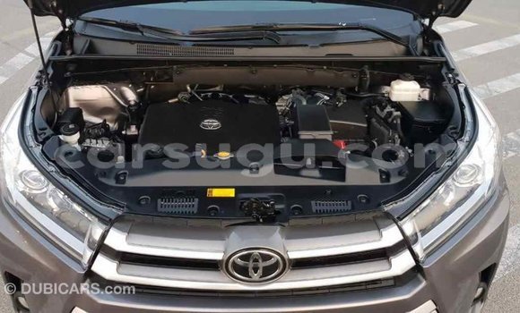Acheter Import Voiture Toyota Highlander Other à Import - Dubai, Burkina-Faso Acheter Import Voiture Toyota Highlander Other à Import - Dubai, Burkina-Faso