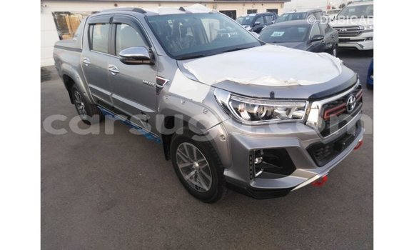 Acheter Import Voiture Toyota Hilux Other à Import - Dubai, Burkina-Faso Acheter Import Voiture Toyota Hilux Other à Import - Dubai, Burkina-Faso