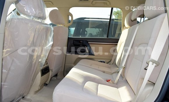 Sayi Imported Toyota Land Cruiser Other Mota in Import - Dubai a Burkina Faso Sayi Imported Toyota Land Cruiser Other Mota in Import - Dubai a Burkina Faso