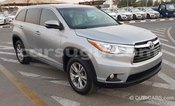 Acheter Import Voiture Toyota Highlander Other à Import - Dubai, Burkina-Faso Acheter Import Voiture Toyota Highlander Other à Import - Dubai, Burkina-Faso