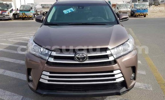 Acheter Import Voiture Toyota Highlander Other à Import - Dubai, Burkina-Faso Acheter Import Voiture Toyota Highlander Other à Import - Dubai, Burkina-Faso