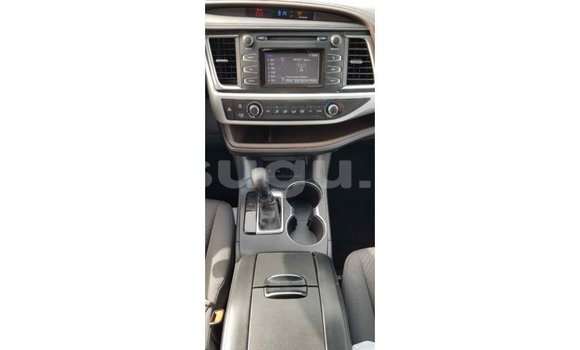 Acheter Import Voiture Toyota Highlander Other à Import - Dubai, Burkina-Faso Acheter Import Voiture Toyota Highlander Other à Import - Dubai, Burkina-Faso