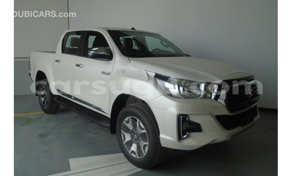 Sayi Imported Toyota Hilux Other Mota in Import - Dubai a Burkina Faso Sayi Imported Toyota Hilux Other Mota in Import - Dubai a Burkina Faso