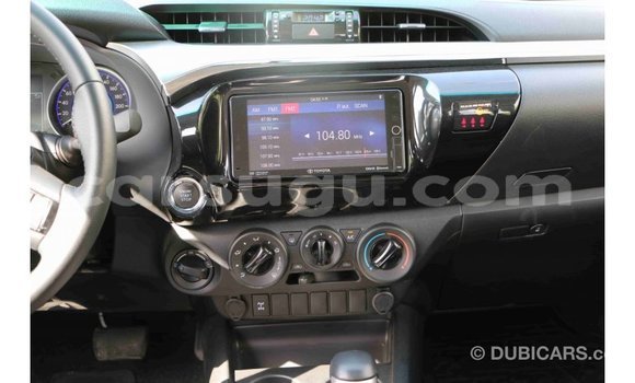 Sayi Imported Toyota Hilux Other Mota in Import - Dubai a Burkina Faso Sayi Imported Toyota Hilux Other Mota in Import - Dubai a Burkina Faso