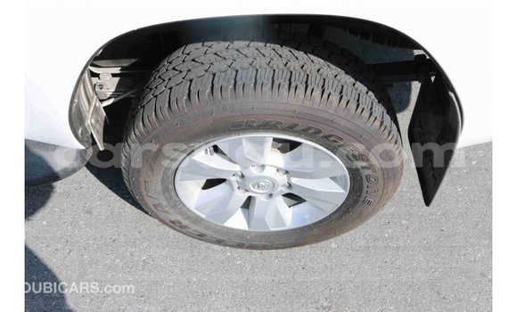 Sayi Imported Toyota Hilux Other Mota in Import - Dubai a Burkina Faso Sayi Imported Toyota Hilux Other Mota in Import - Dubai a Burkina Faso