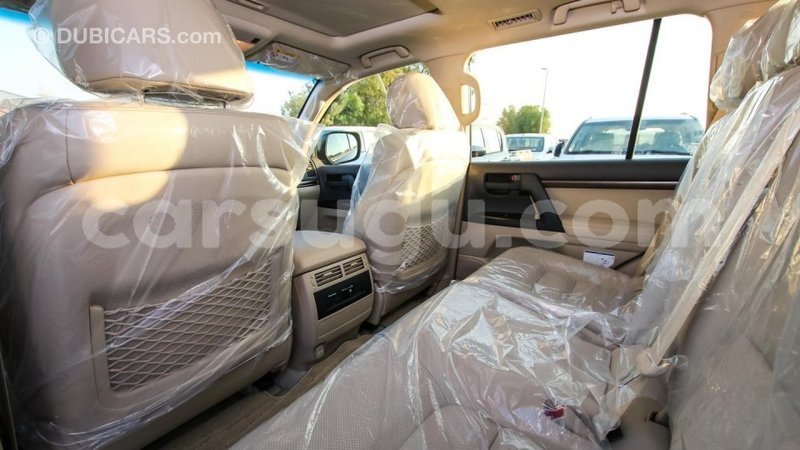 Big with watermark 638dfb1f 1b1c 4909 82ec beeb90e4f244