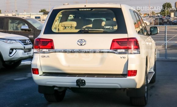 Sayi Imported Toyota Land Cruiser Other Mota in Import - Dubai a Burkina Faso Sayi Imported Toyota Land Cruiser Other Mota in Import - Dubai a Burkina Faso