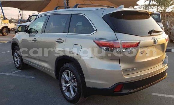 Acheter Import Voiture Toyota Highlander Other à Import - Dubai, Burkina-Faso Acheter Import Voiture Toyota Highlander Other à Import - Dubai, Burkina-Faso