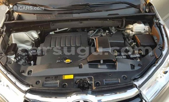 Acheter Import Voiture Toyota Highlander Other à Import - Dubai, Burkina-Faso Acheter Import Voiture Toyota Highlander Other à Import - Dubai, Burkina-Faso