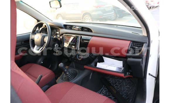 Sayi Imported Toyota Hilux Other Mota in Import - Dubai a Burkina Faso Sayi Imported Toyota Hilux Other Mota in Import - Dubai a Burkina Faso