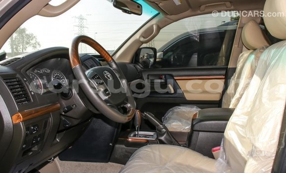 Sayi Imported Toyota Land Cruiser Other Mota in Import - Dubai a Burkina Faso Sayi Imported Toyota Land Cruiser Other Mota in Import - Dubai a Burkina Faso